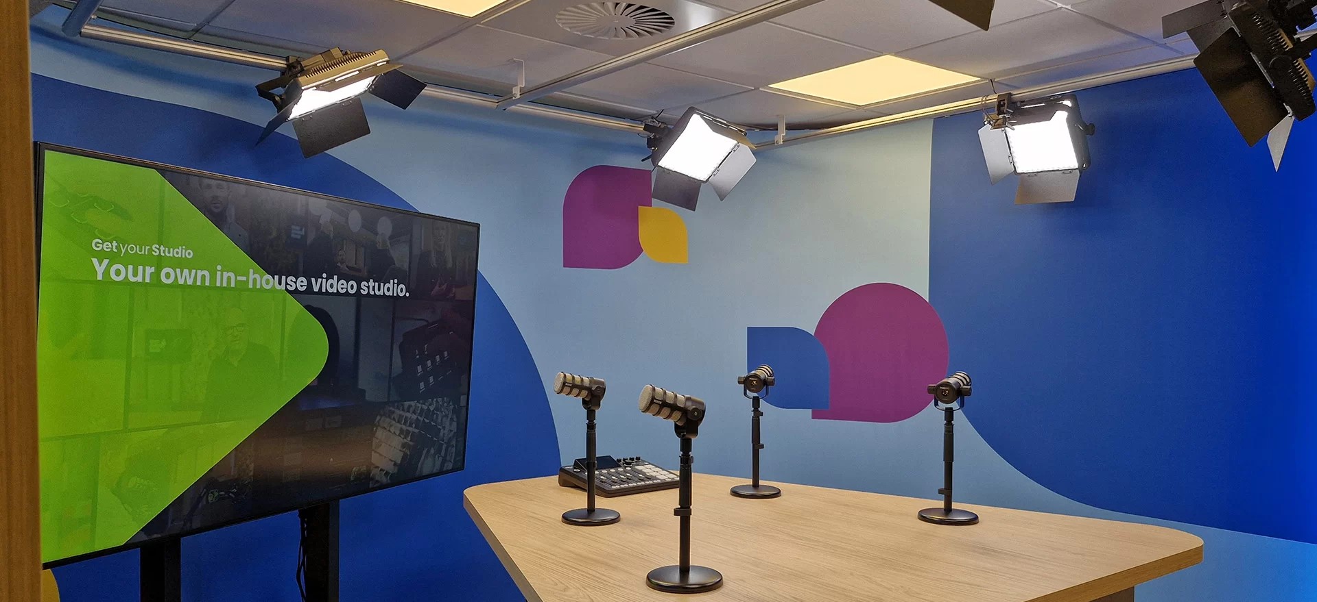 Arkin Jelinek overview studio GetyourStudio-